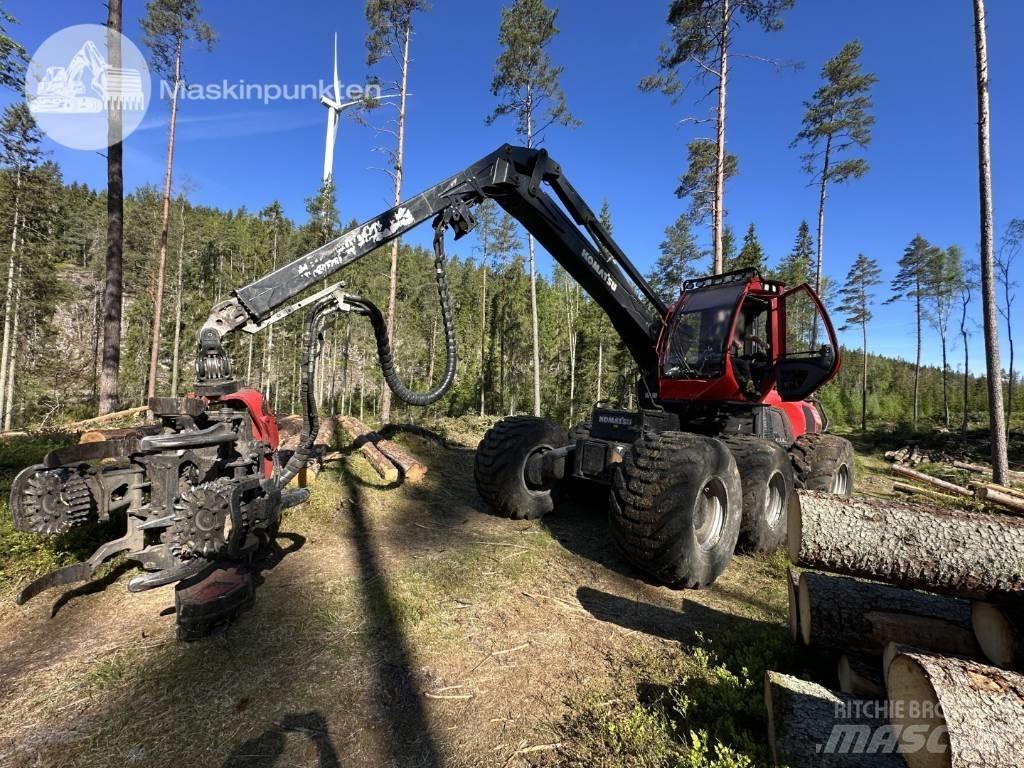 Komatsu 951 Harvesters