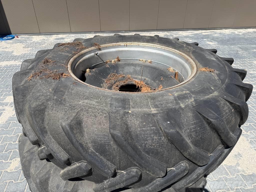 Michelin 20.8x38 Banden, wielen en velgen
