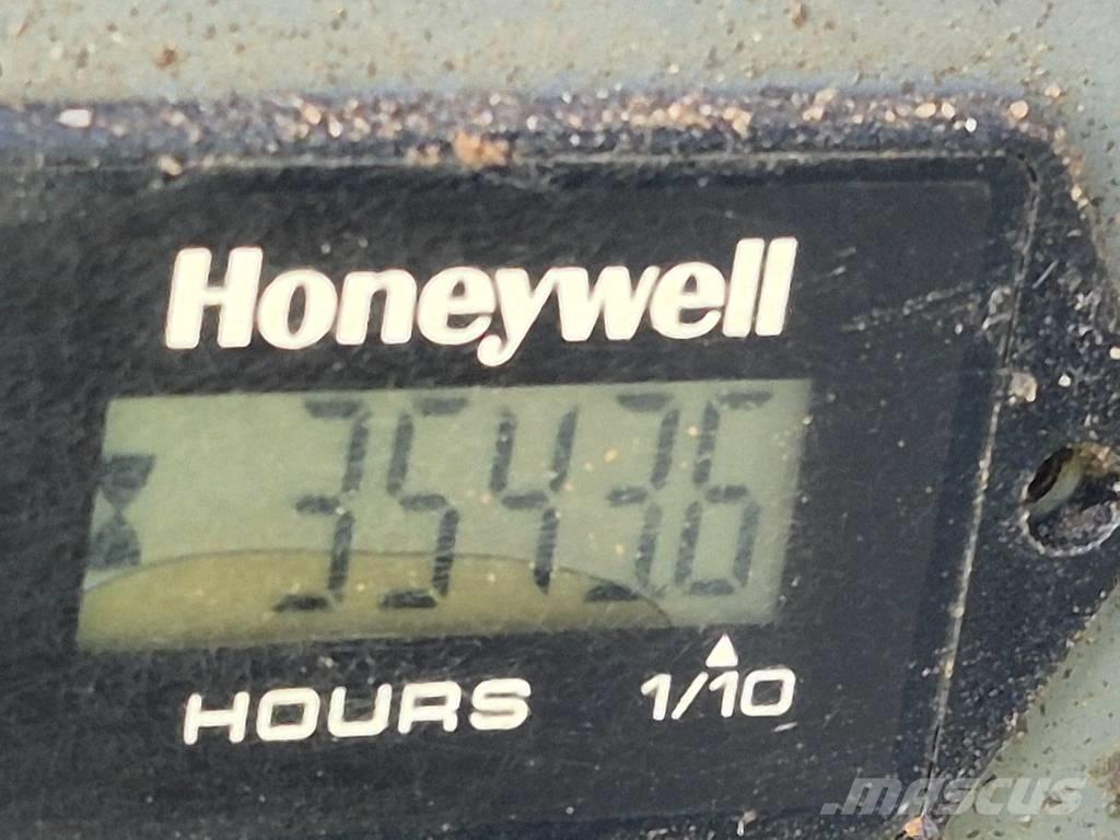 Takeuchi TB 250 Rupsgraafmachines