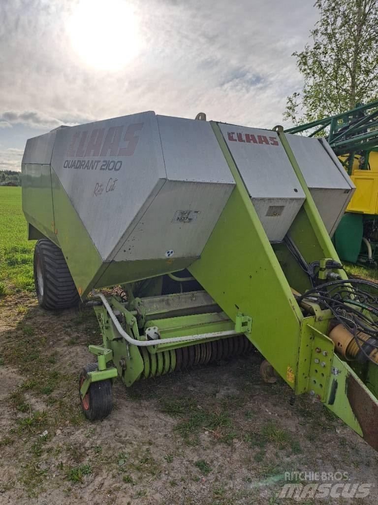 CLAAS 2100RC Vierkante balenpers