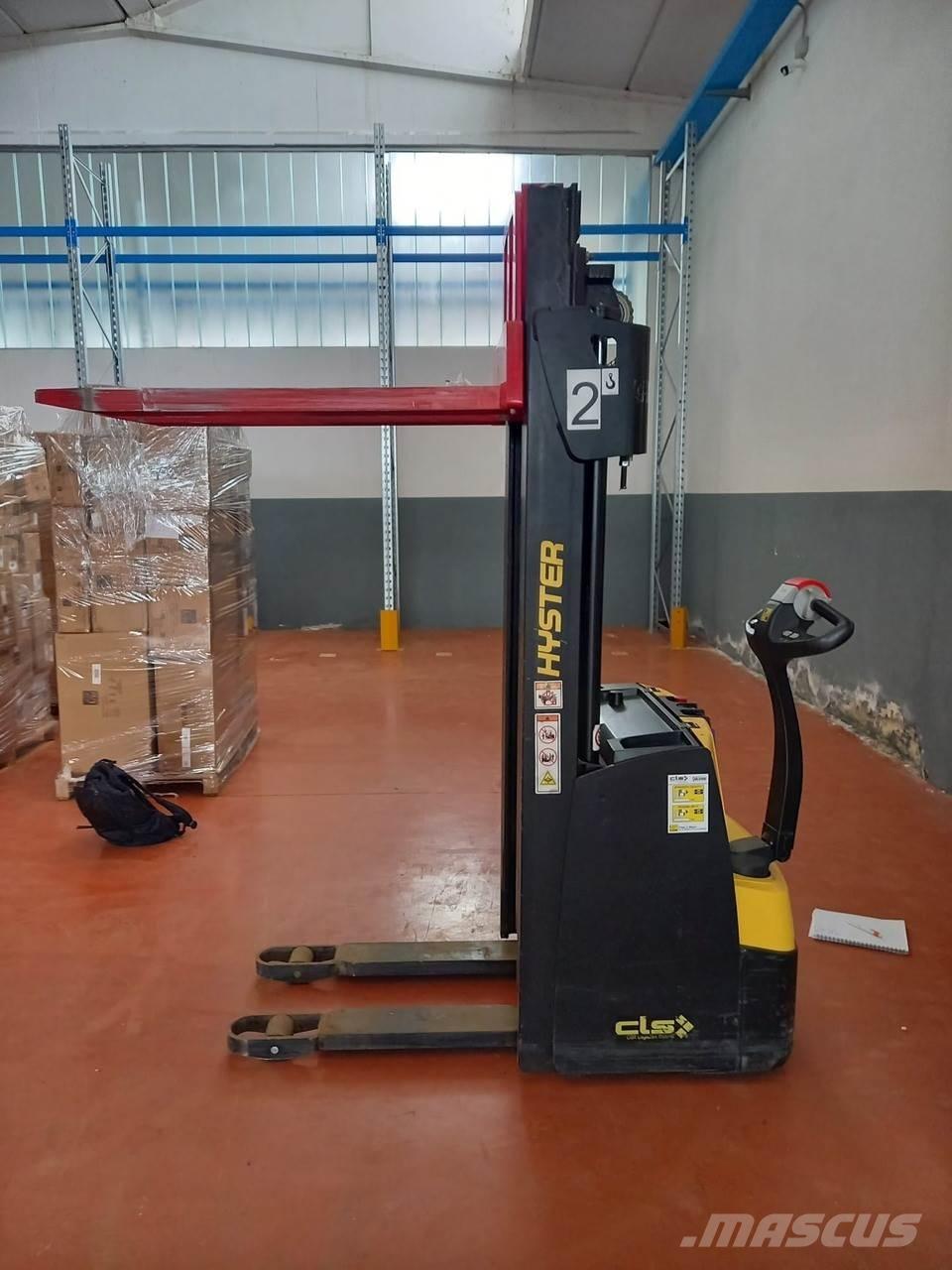Hyster S1.2 Meeloop stapelaar