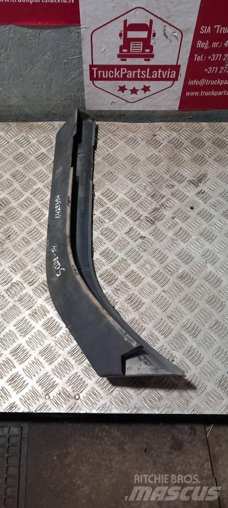 Scania 94 D.   1429394 Cabine en interieur