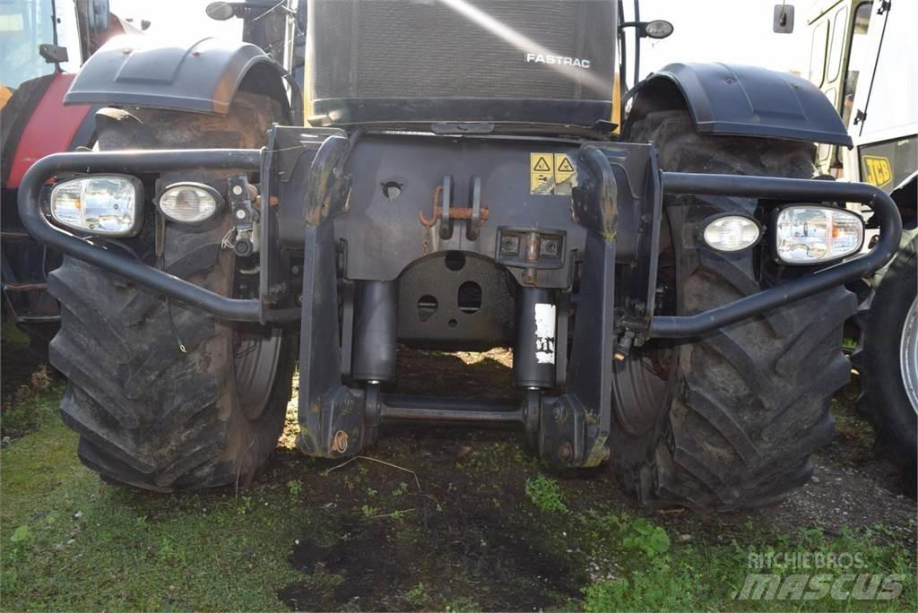 JCB Fastrac 8250 Tractoren