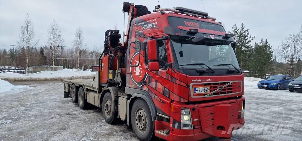 Volvo FM 13 Vlakke laadvloer met kraan