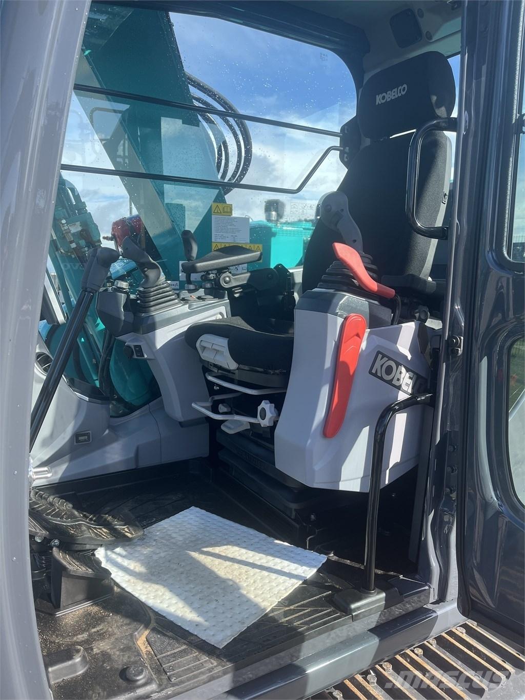 Kobelco SK 75 SR Midi excavators  7t - 12t