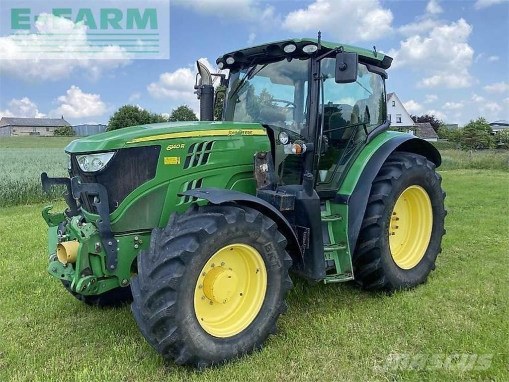 John Deere 6140 r Tractoren