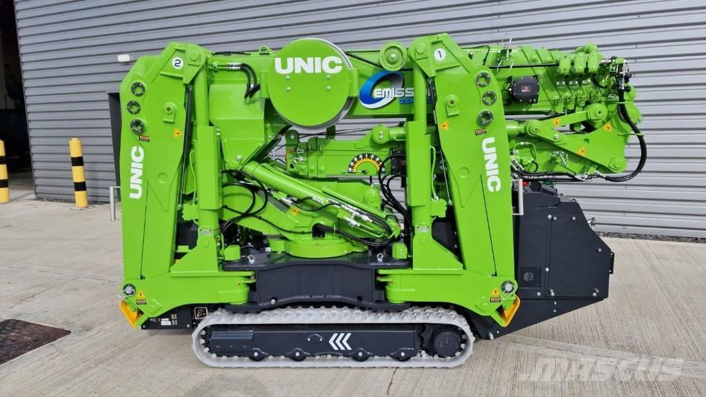 Unic UM445 Minikranen