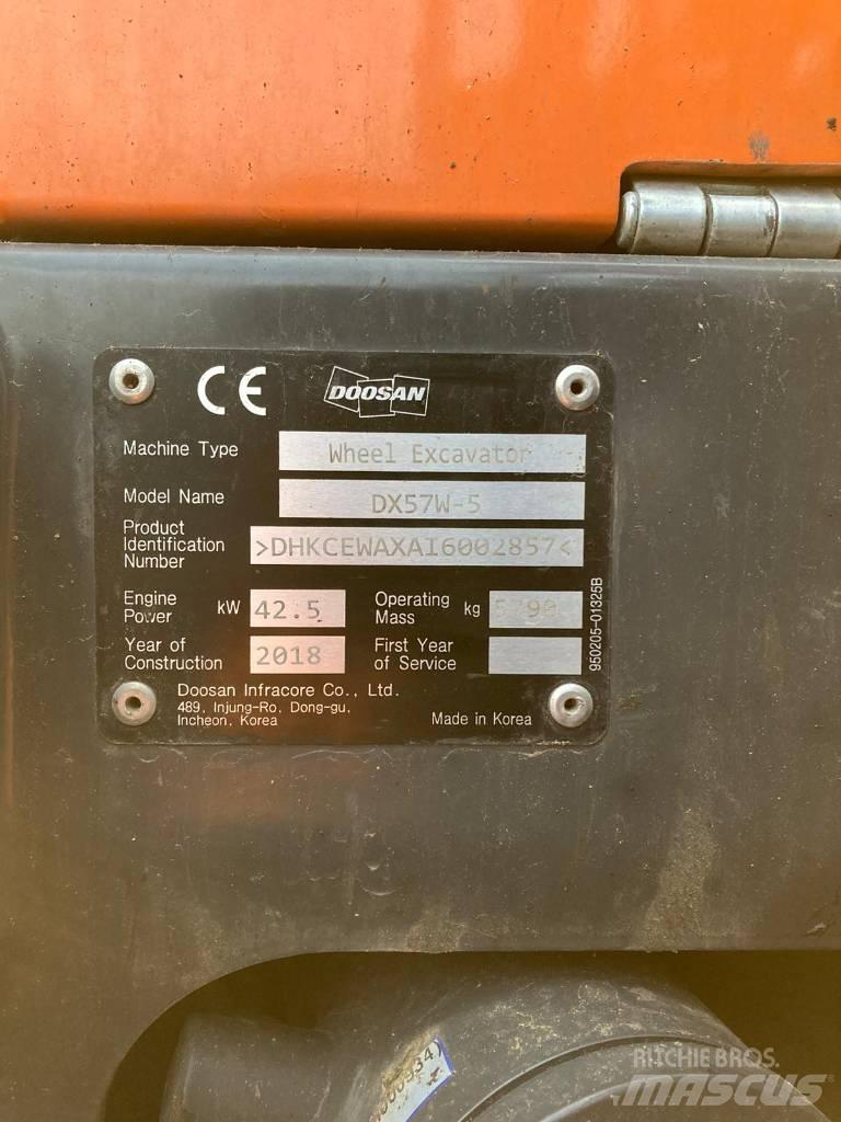 Doosan DX 57 W-5 Wielgraafmachines