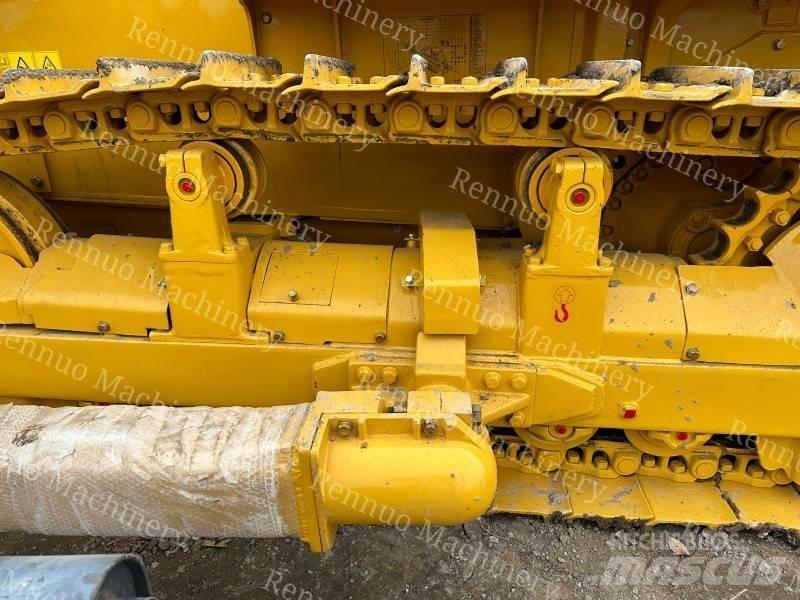 Shantui SD 16 Rupsdozers
