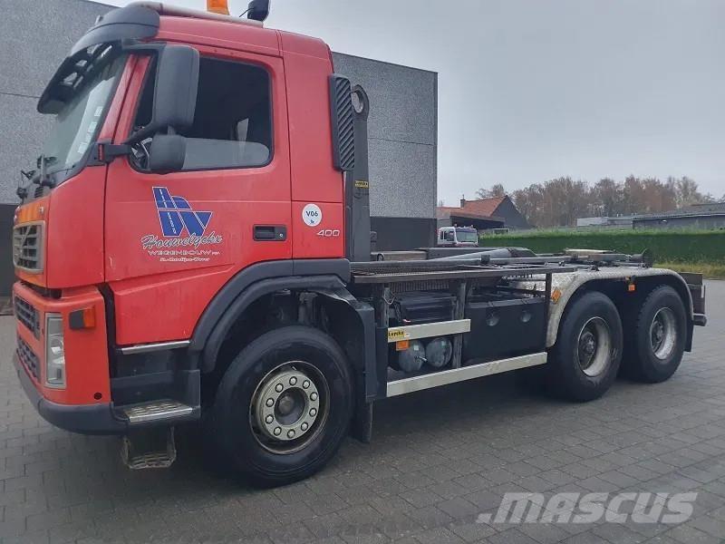 Volvo FM 400 Vrachtwagen met containersysteem