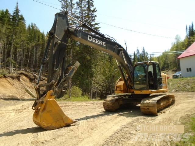 John Deere 225 DLC Rupsgraafmachines