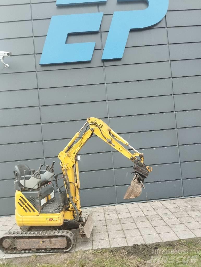 New Holland E 9 SR Minigraafmachines < 7t