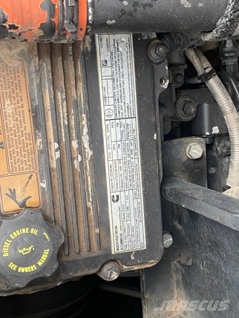 LiuGong 939 Rupsgraafmachines