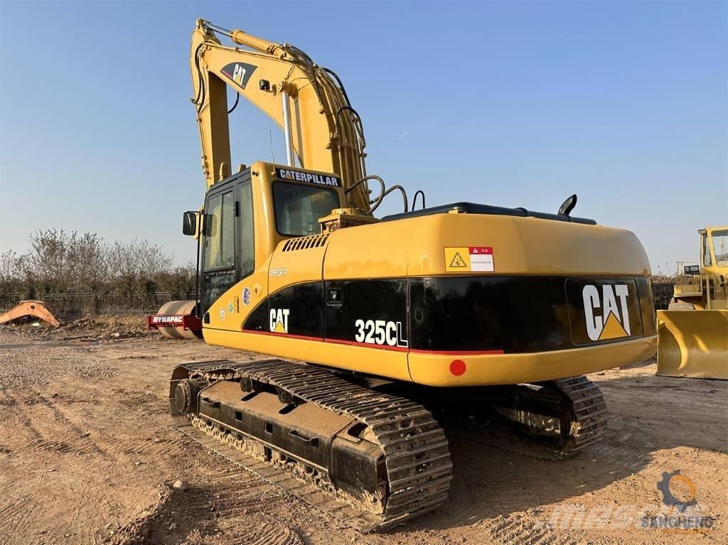 CAT 325 C Rupsgraafmachines