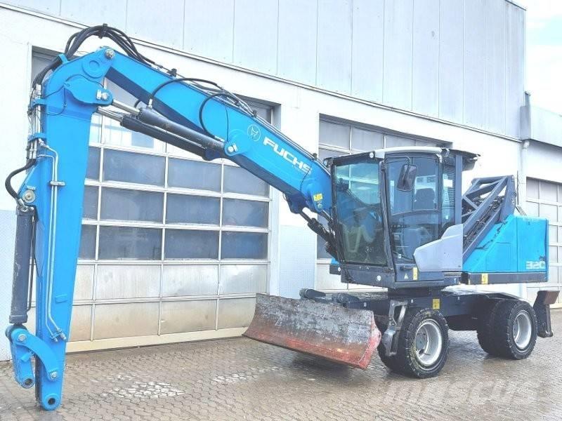Fuchs MHL 320 F Waste / industry handlers