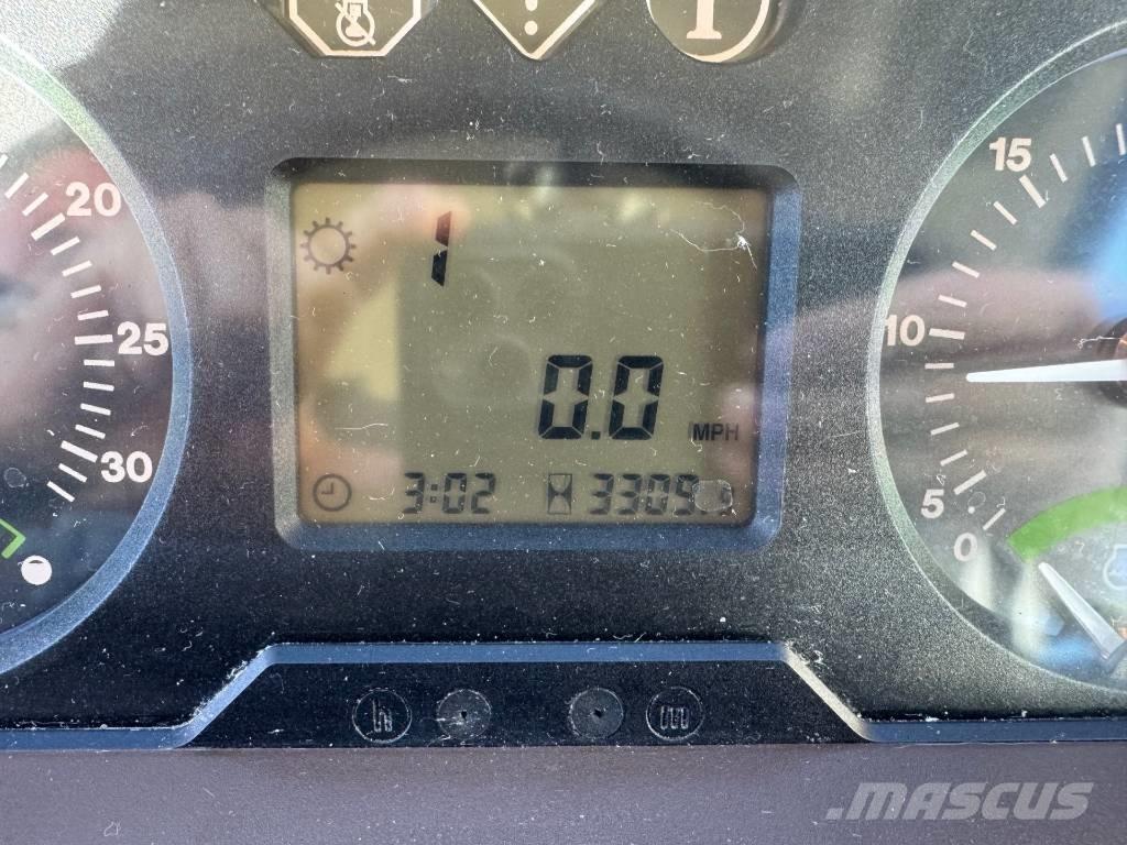 John Deere 6120 Tractoren