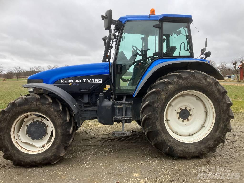 New Holland TM 150 Tractoren