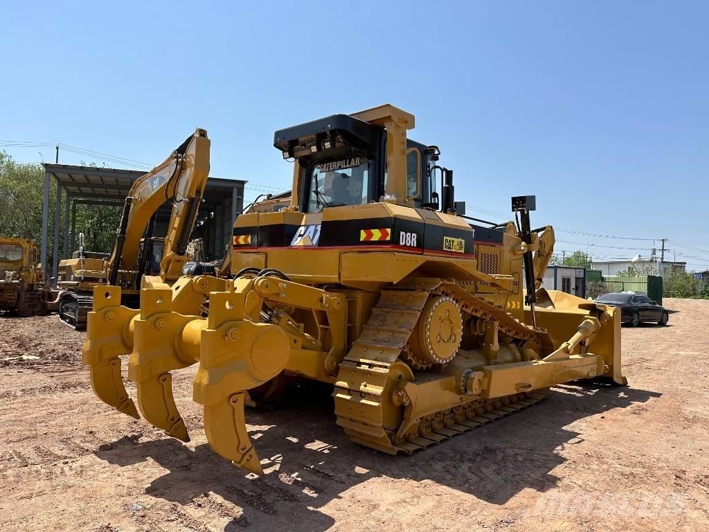 CAT D8R Rupsdozers