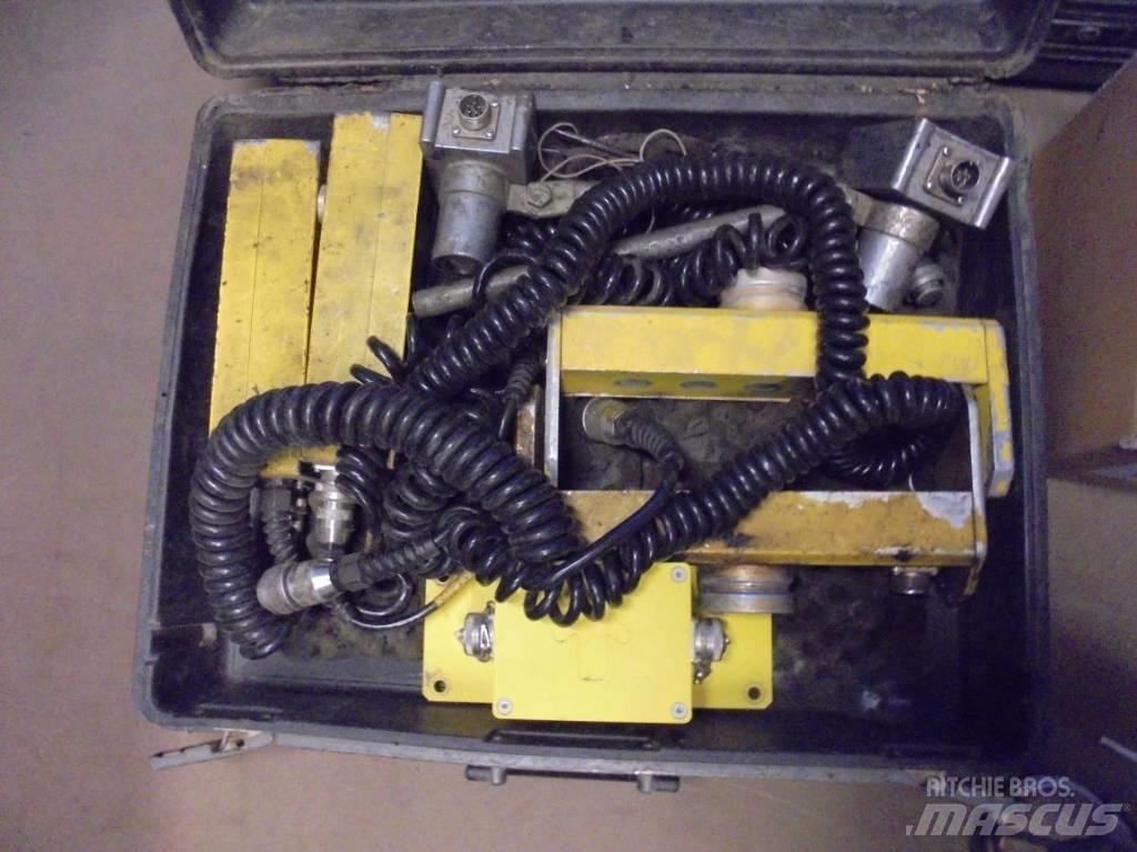 Demag DF 45 C Asfaltafwerkmachines