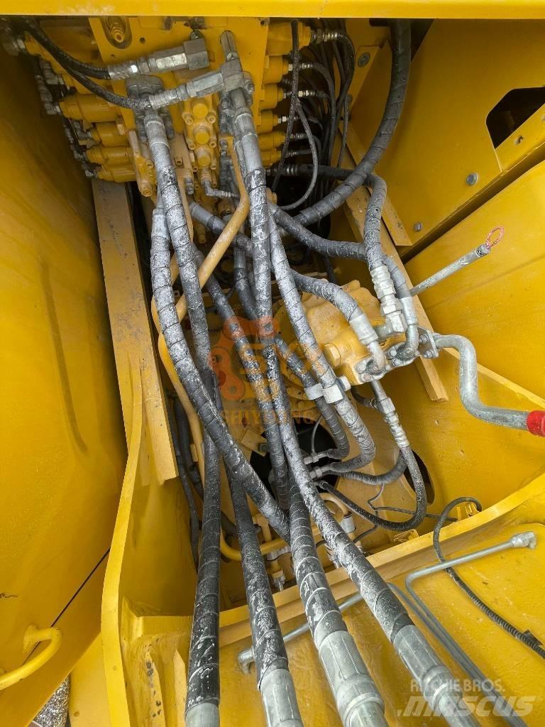 Komatsu PC 200-8 Rupsgraafmachines