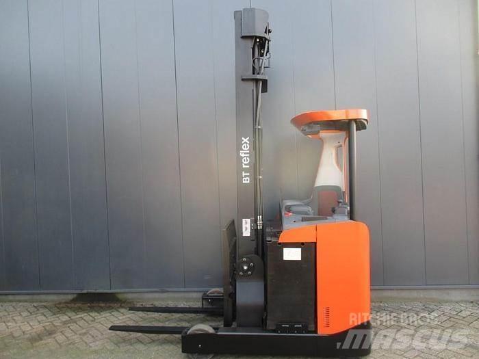 BT RRE 160 Reachtruck voor hoog niveau
