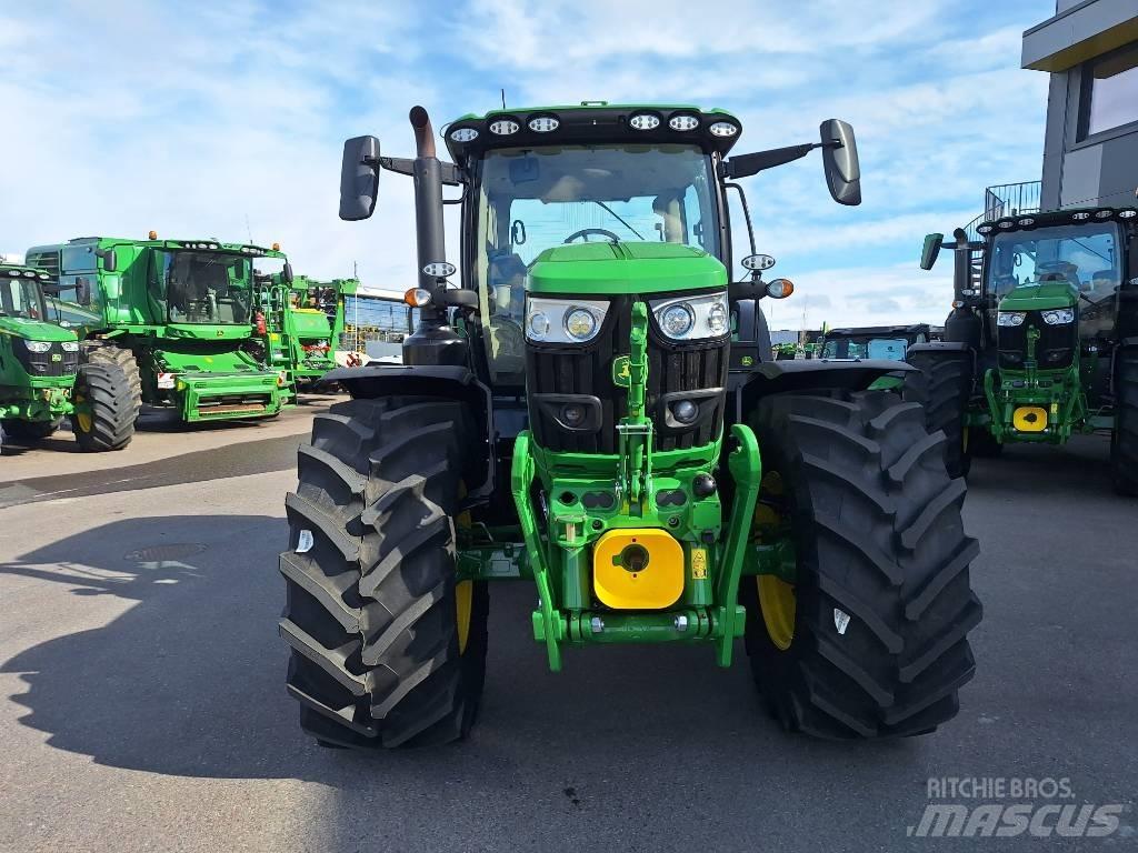 John Deere 6R 155 Tractoren