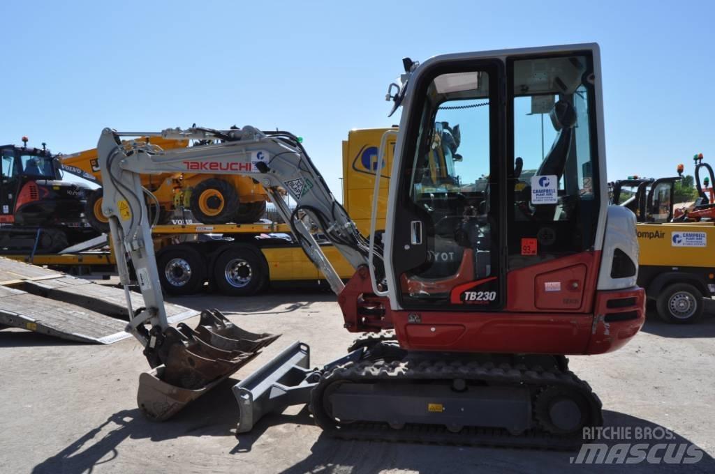 Takeuchi TB 230 Minigraafmachines < 7t