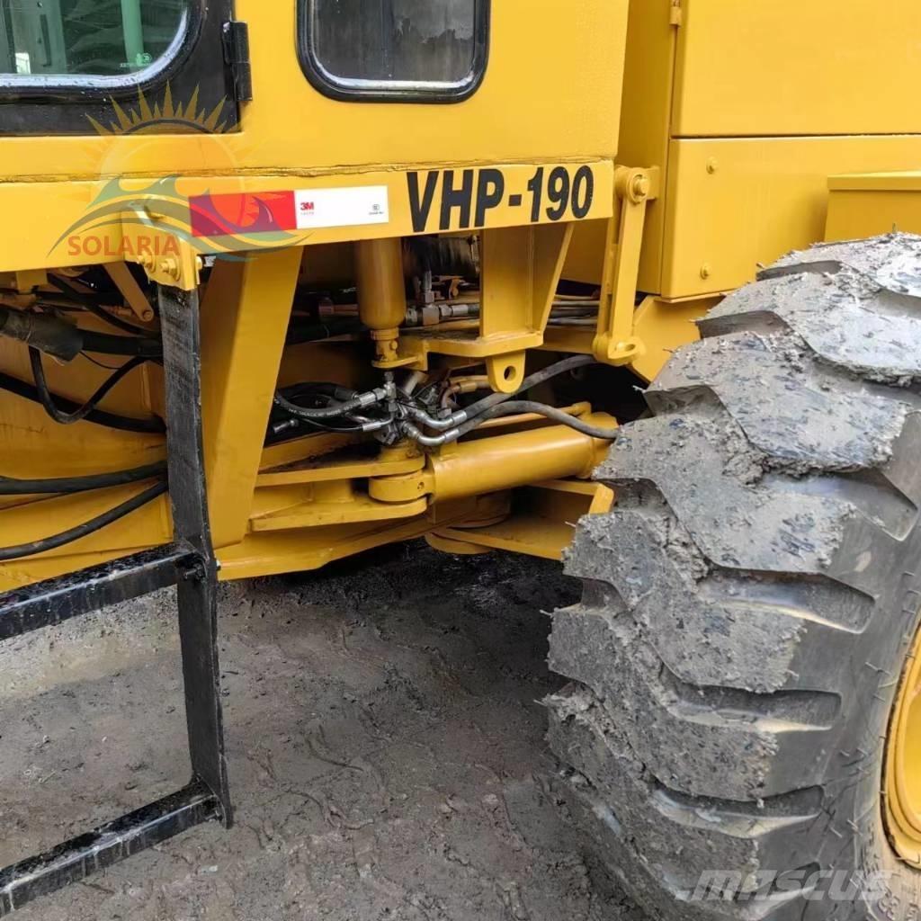 CAT 140 K Graders