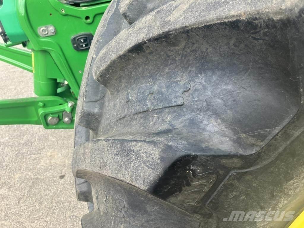 John Deere 6250R Tractoren