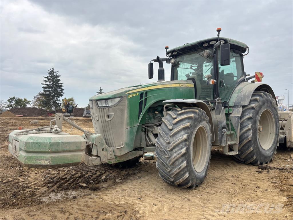John Deere 8320R Bouw - Overige