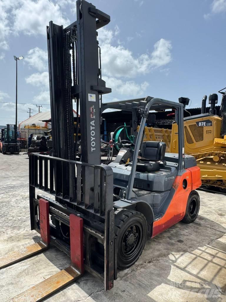 Toyota 8 FD 40 U Heftrucks overige