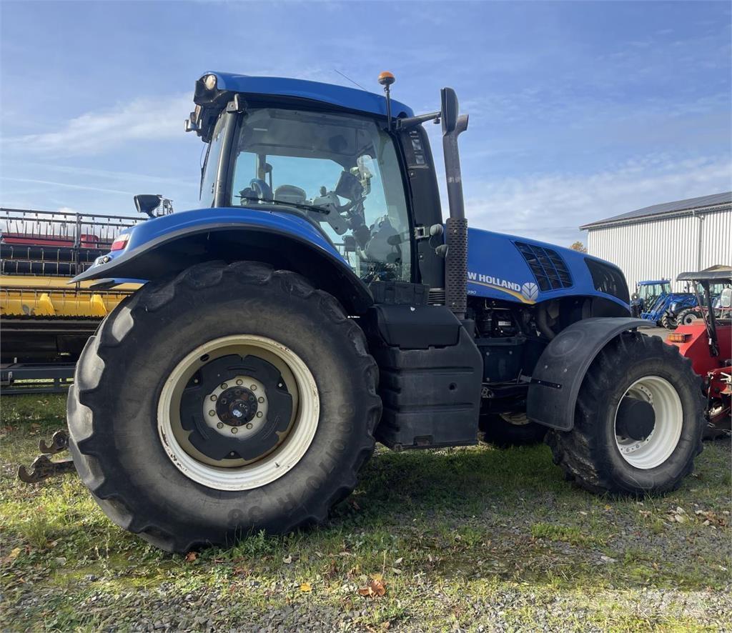 New Holland T8.390 Tractoren
