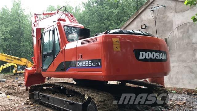 Doosan DH225LC-7 Rupsgraafmachines
