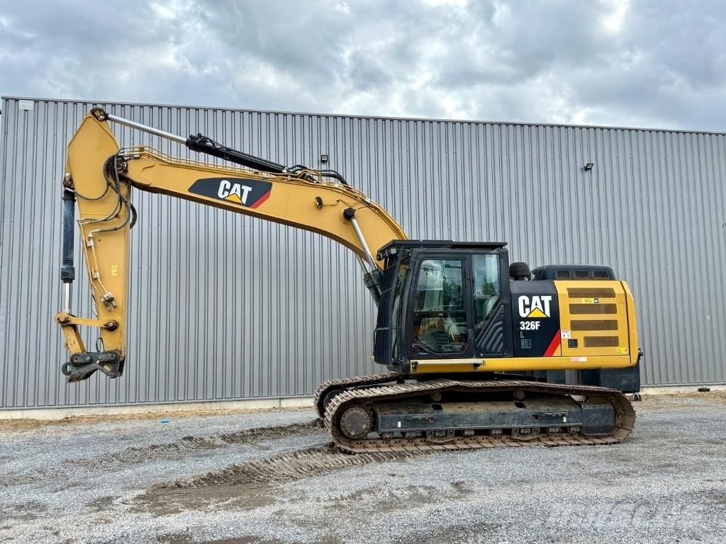 CAT 326 F L Rupsgraafmachines