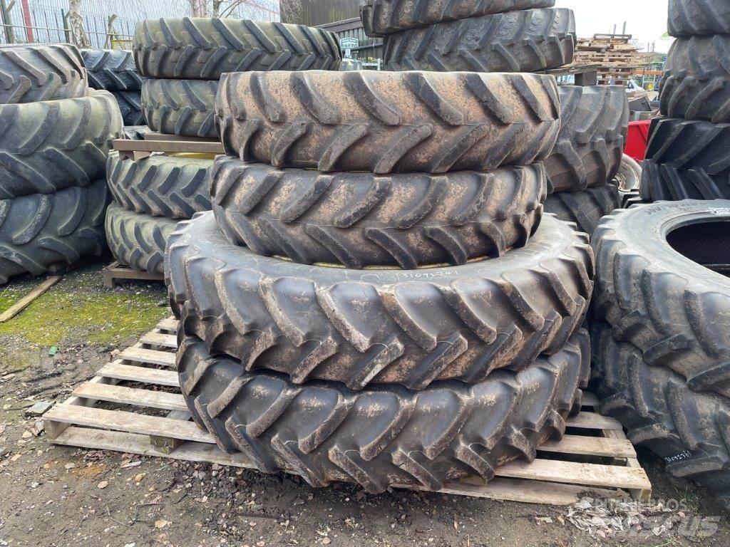  380/90R50 Banden, wielen en velgen