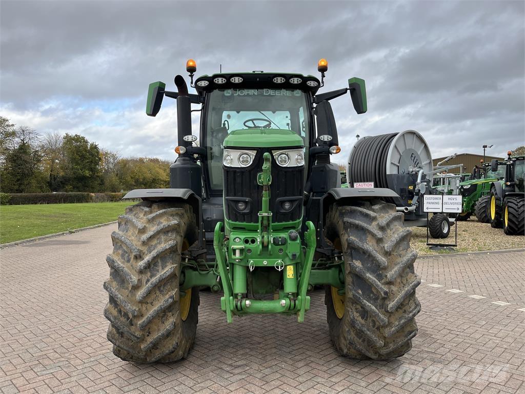 John Deere 6R250 Tractoren