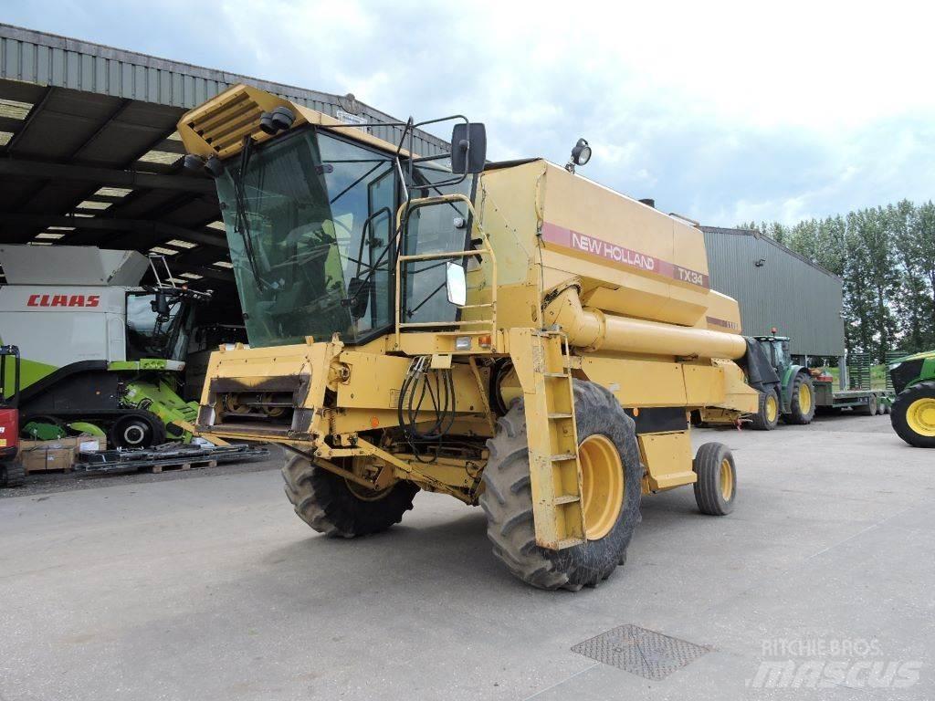 New Holland TX34 Maaidorsmachines