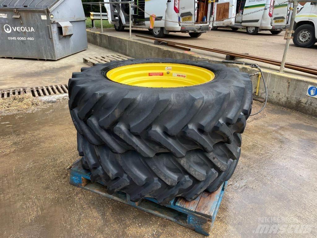  ROWCROP Banden, wielen en velgen