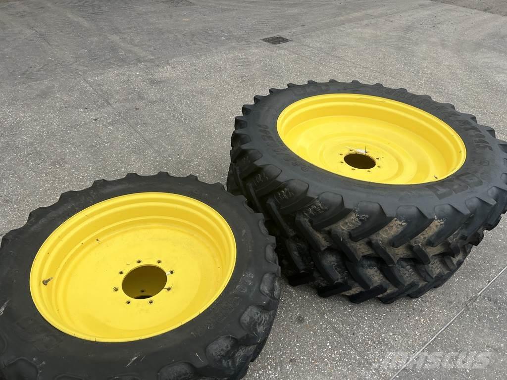  ROWCROPS Banden, wielen en velgen