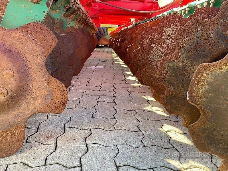 Unia Ursus 500 Schijveneggen
