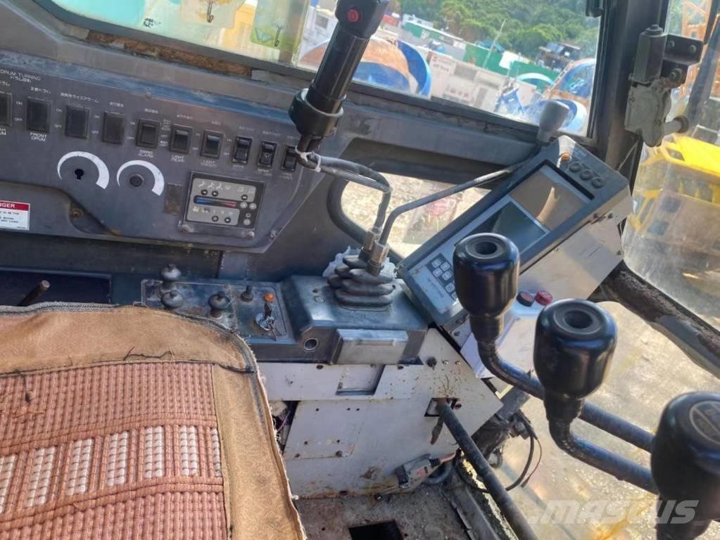 Kobelco CKE 2500 Rupshijskranen