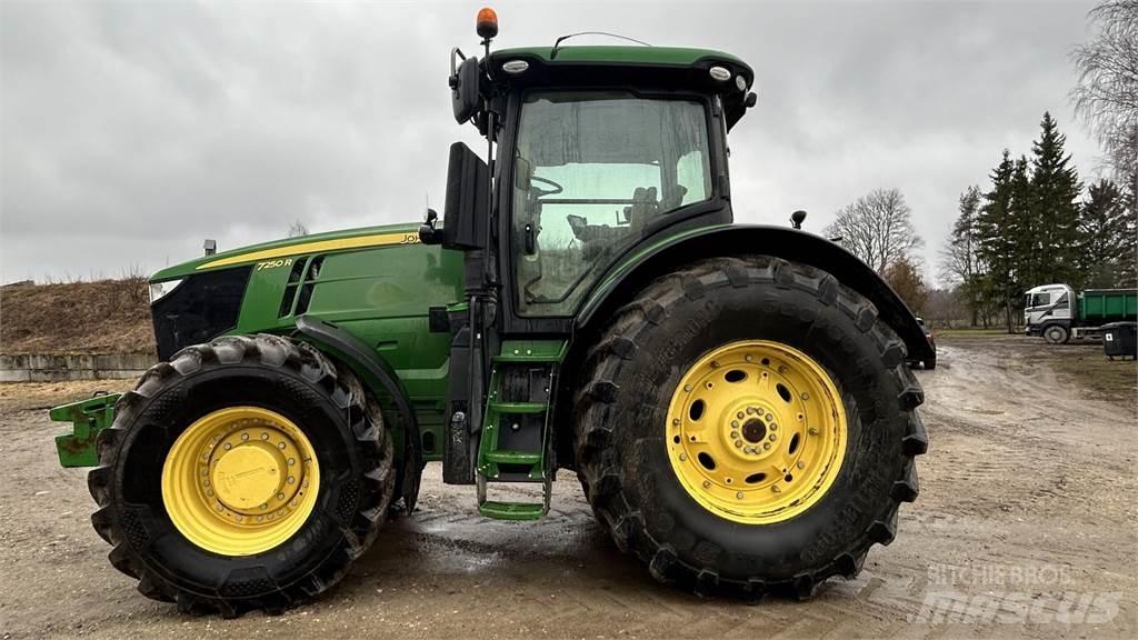 John Deere 7250R Tractoren