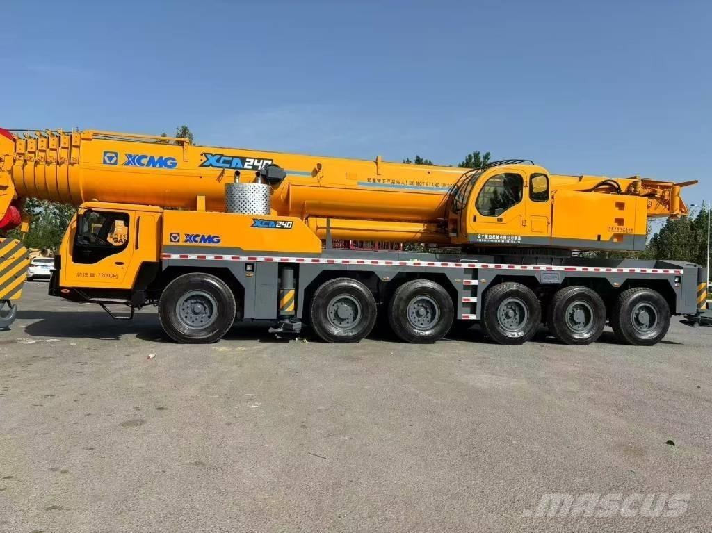 XCMG XCA240 Ruw terrein kranen