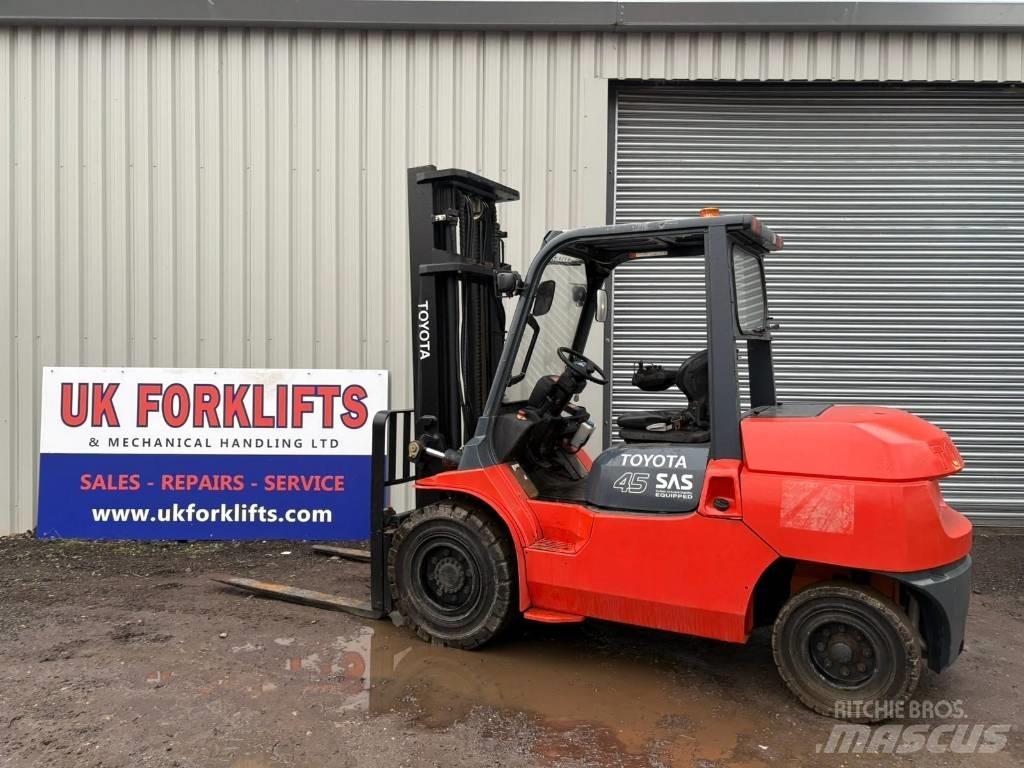 Toyota 7 FD 40 Diesel heftrucks