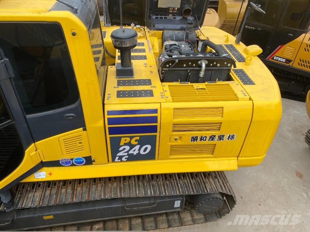 Komatsu PC 240 LC Rupsgraafmachines