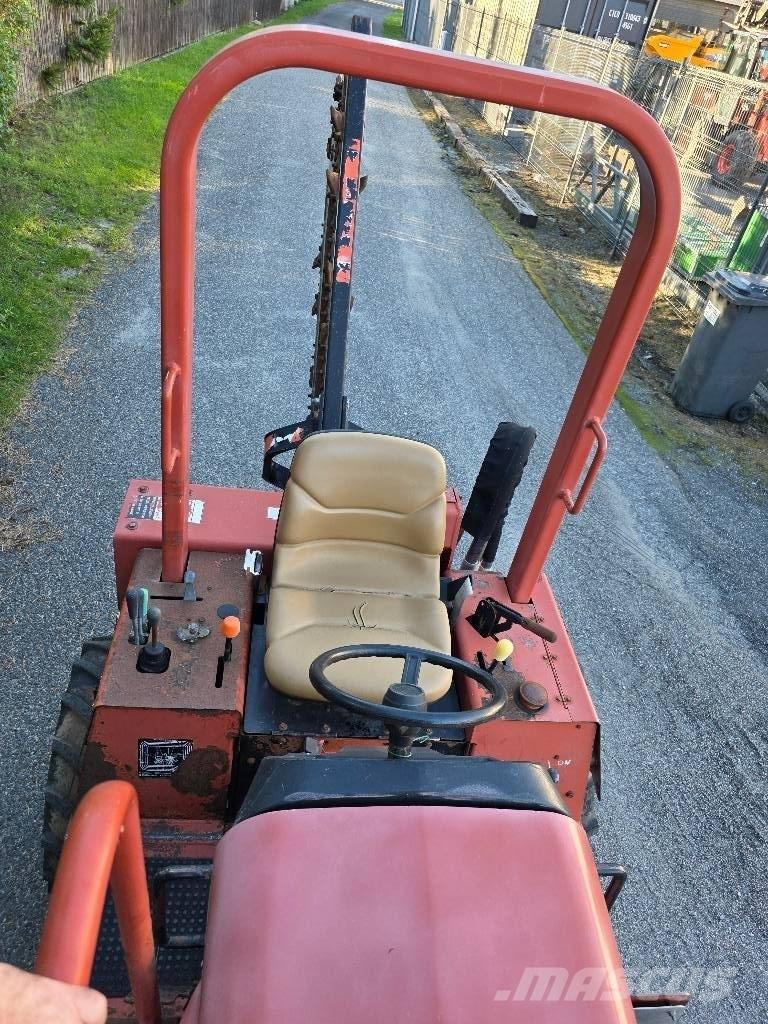 Ditch Witch RT 40 Sleuvengravers