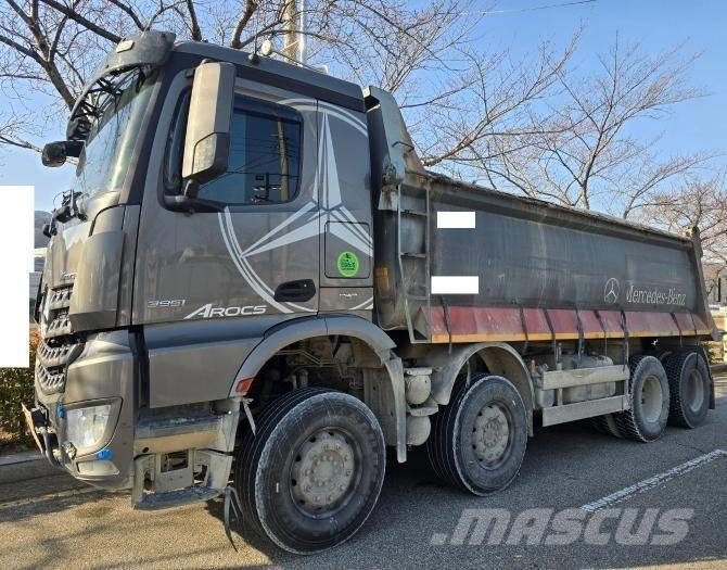 Mercedes-Benz 3951 Mini Dumpers