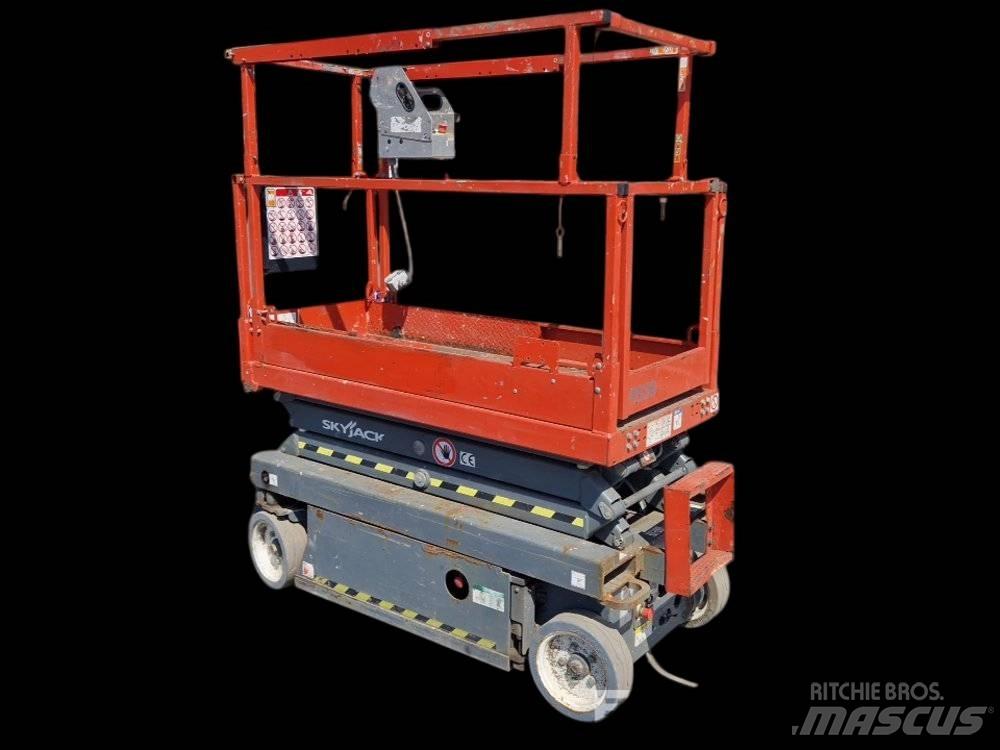 SkyJack SJ III 3215 Schaarhoogwerkers