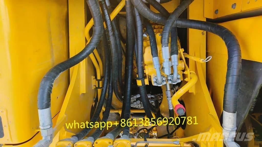 Komatsu PC 240-8 Midigraafmachines 7t - 12t