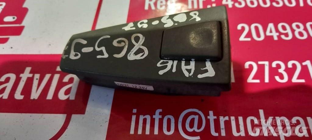 Volvo FH 12.  20568858 Cabine en interieur